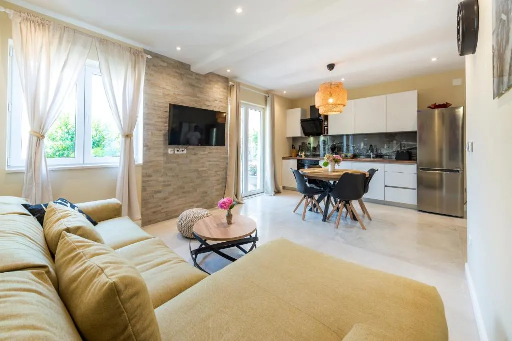 Image of Apartment Glory