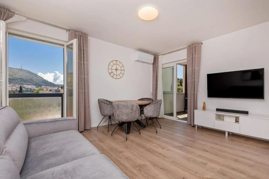 Image 4 of Apartment Kate- New in center of Lapad