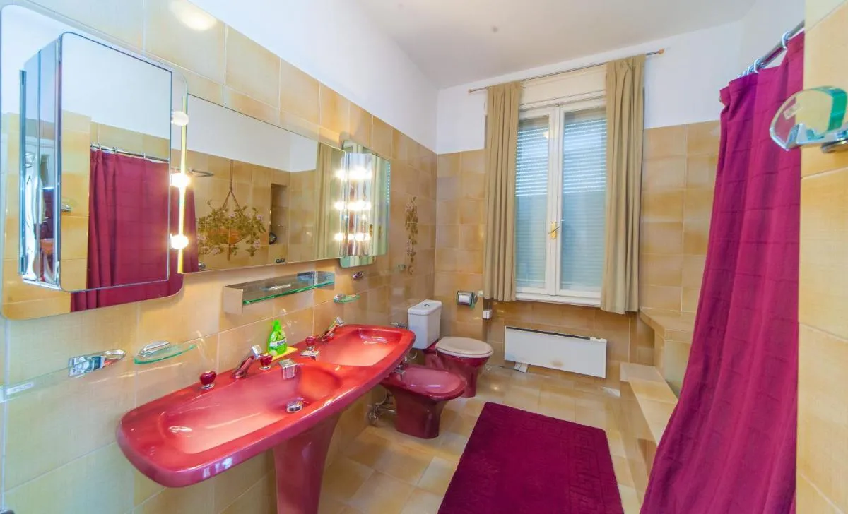 Image 2 of Apartment Katinka