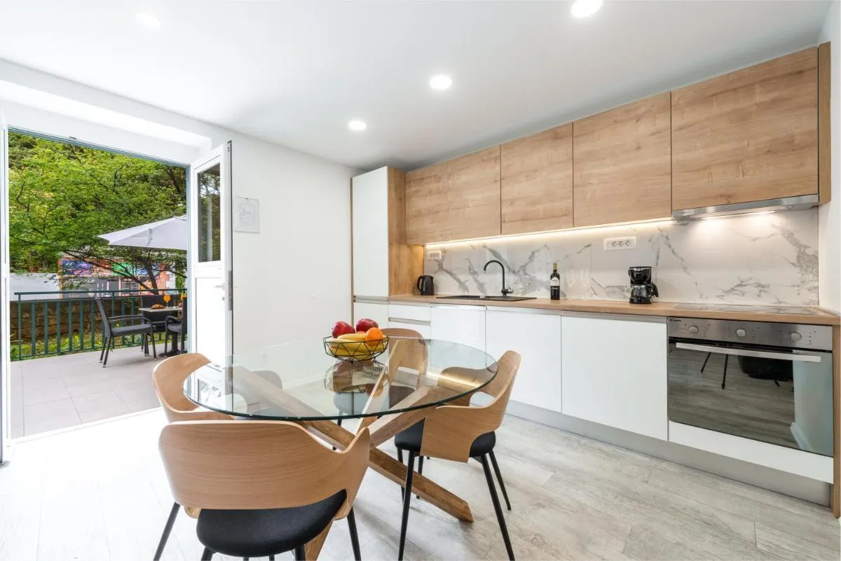 Image 3 of Apartment Promenade
