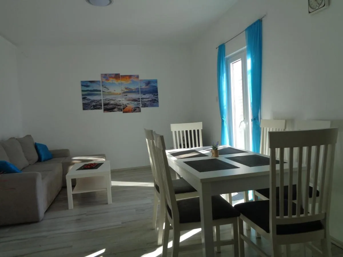 Image 2 of Apartment Prunus
