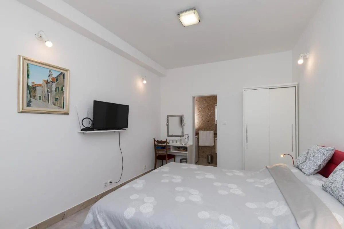 Image 5 of Apartment & Rooms Primi with FREE PARKING