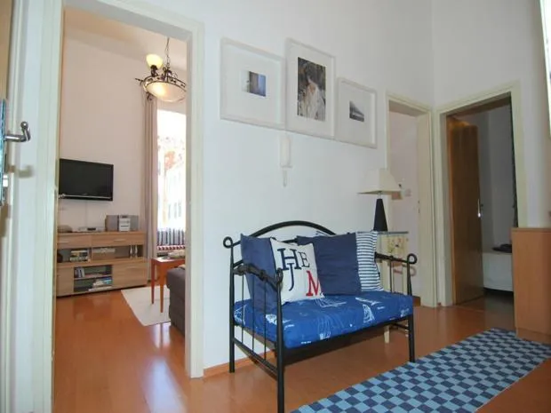 Image 4 of Apartment Royale
