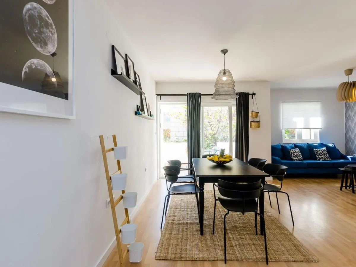 Image 6 of Apartment Sea Shell – Triplex Three-Bedroom Apartment with Terrace