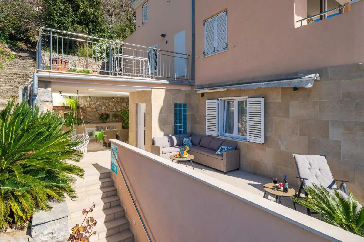 Image 5 of Apartment Terrace, View & Barbecue
