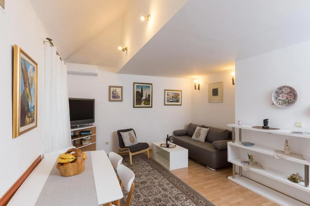 Image 4 of Apartment Tomic