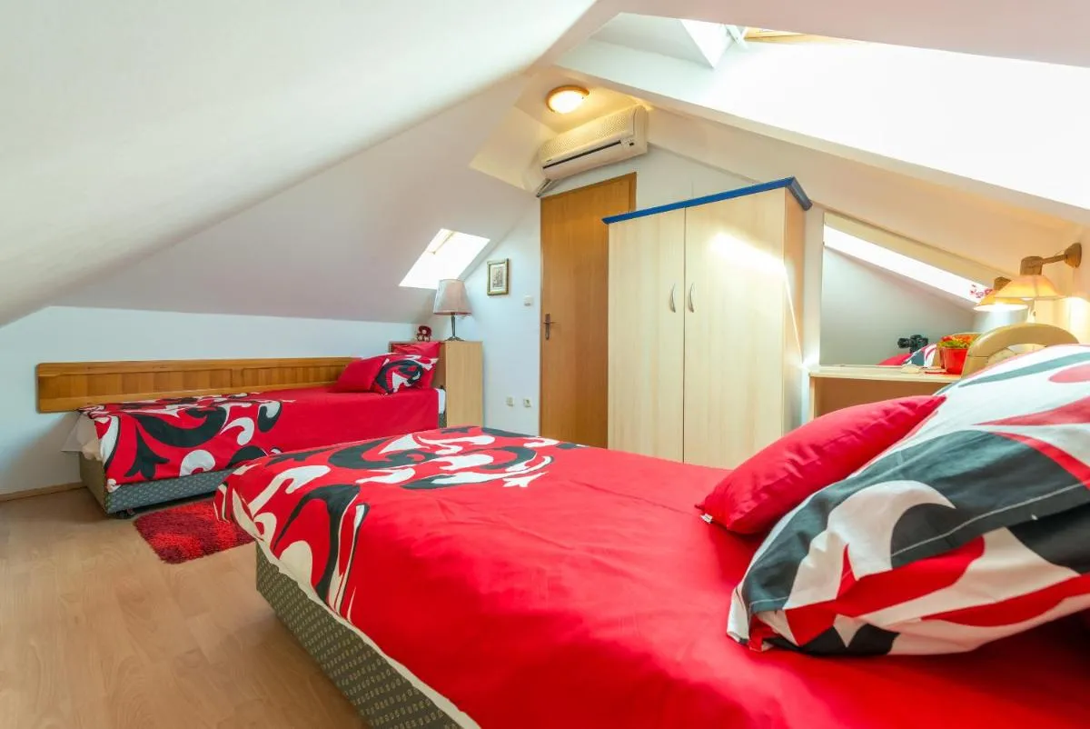 Image 6 of Apartment Tomic