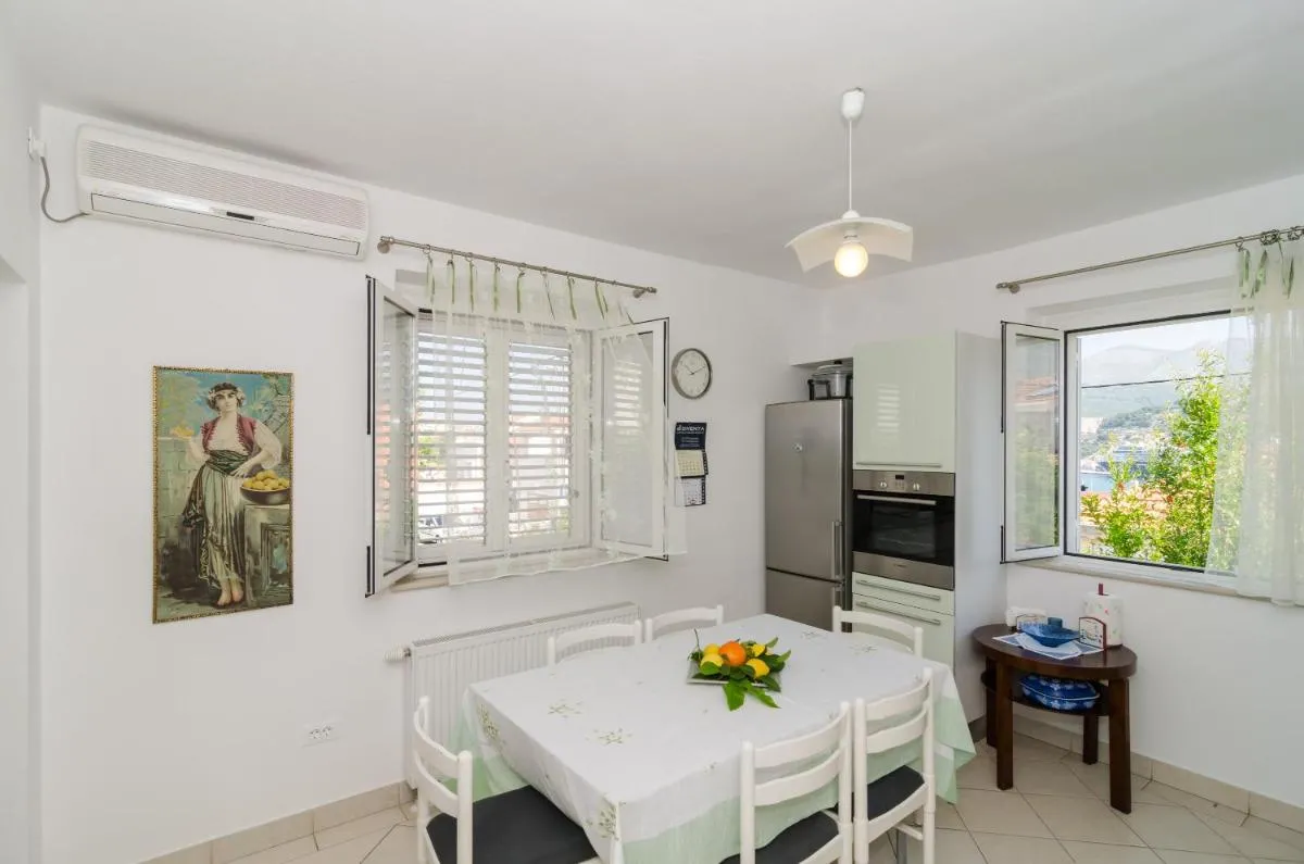 Image 4 of Apartment Veve