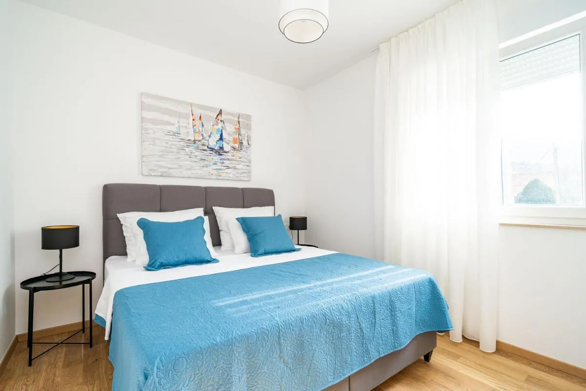 Image 3 of Apartment Zoric