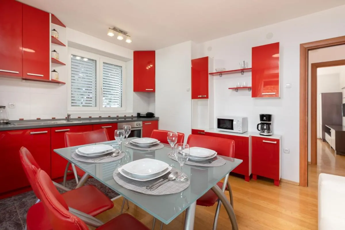 Image 6 of Apartments Banje Beach