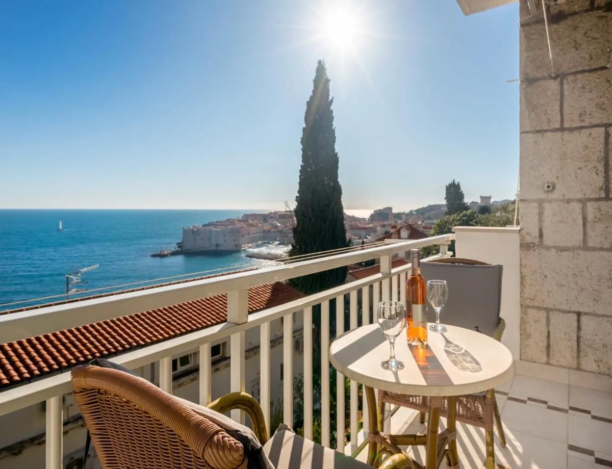 Image 2 of Apartments Banje Beach