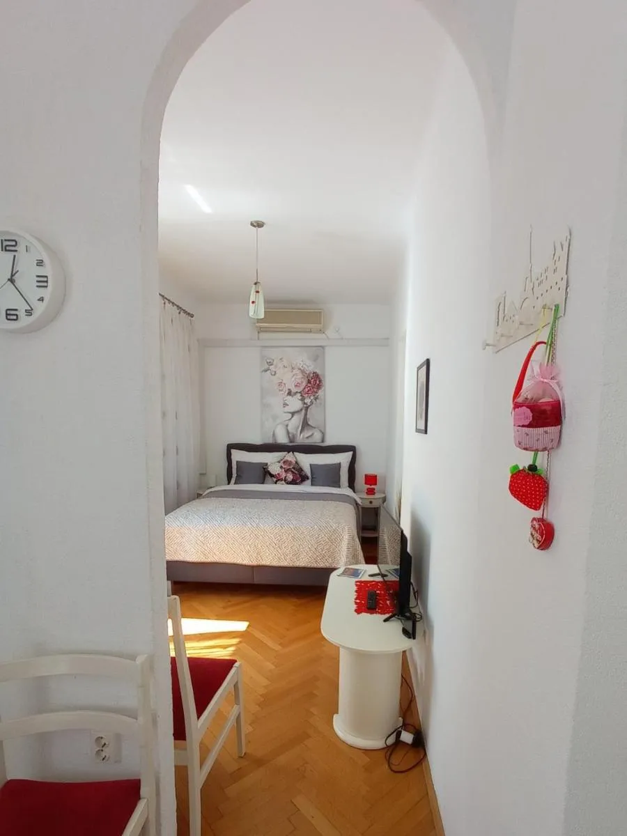 Image 5 of Apartments Eldin