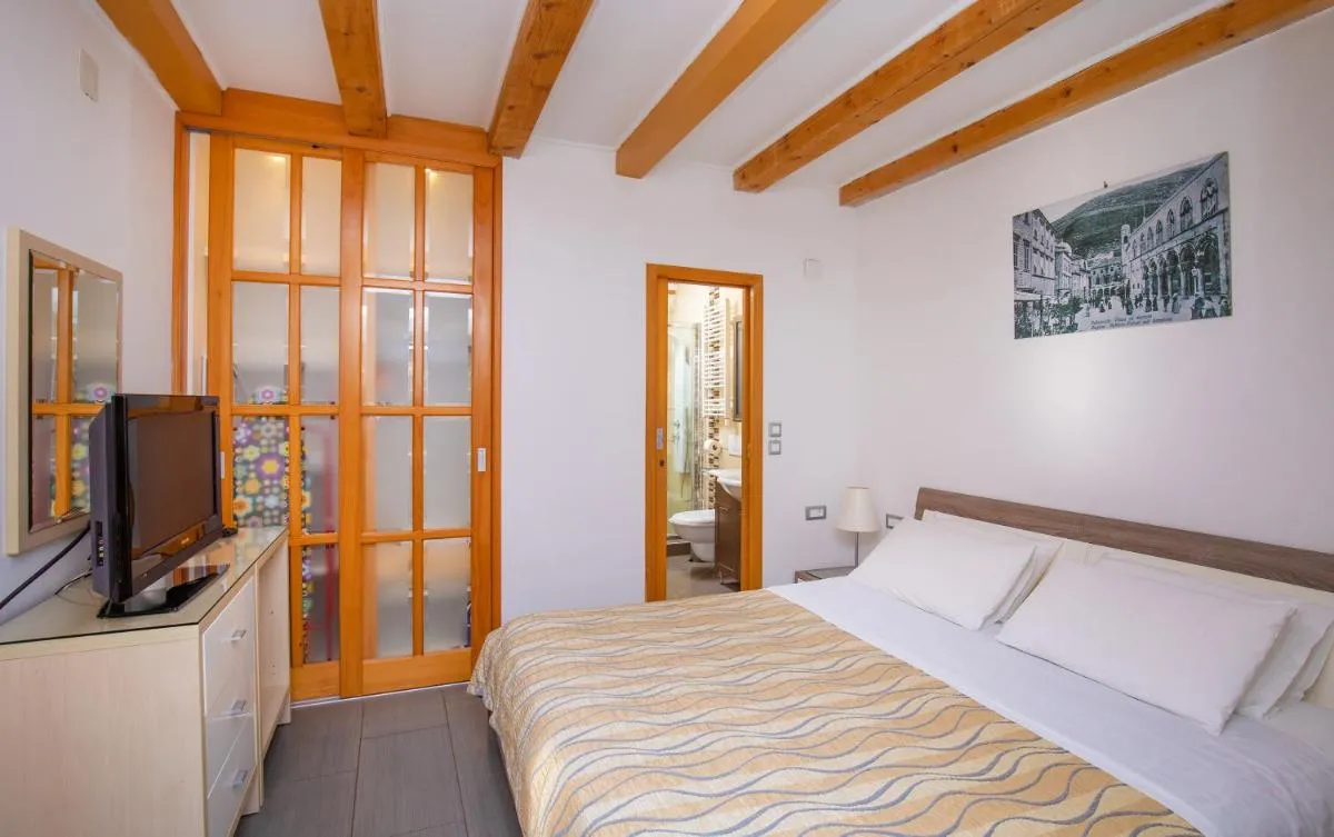 Image 1 of Apartments Espana 2