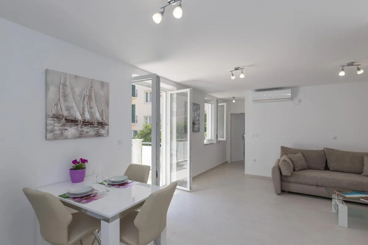 Image 4 of Apartments Fortinia Dubrovnik- FREE PARKING