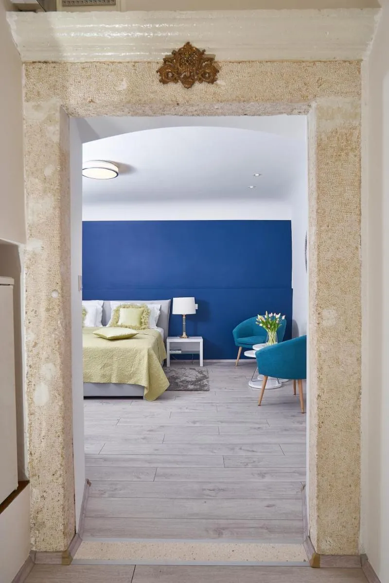 Image 3 of Apartments Giron