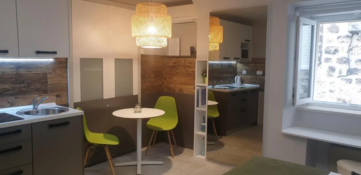Image 1 of Apartments Giron