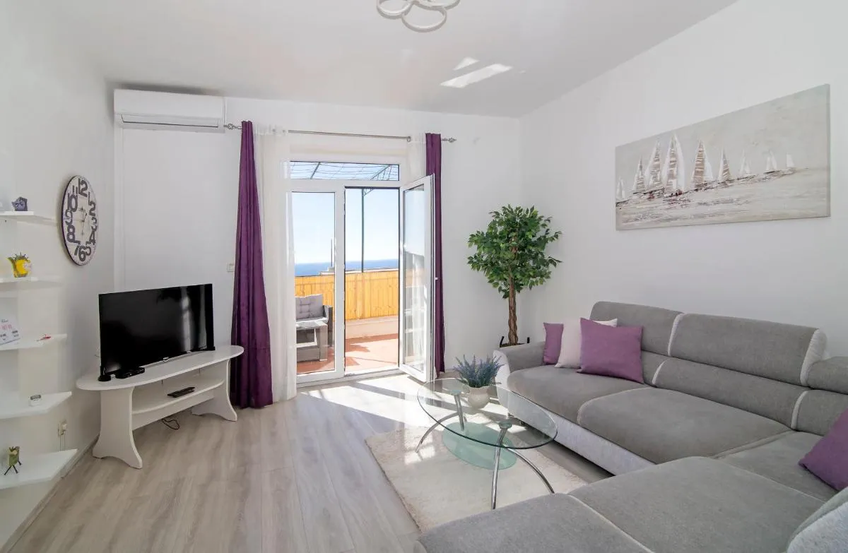 Image 6 of Apartments Isabora