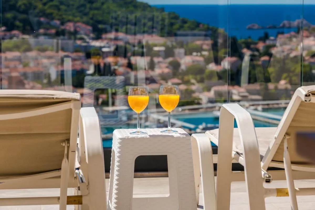 Image 5 of Apartments MaKris No1