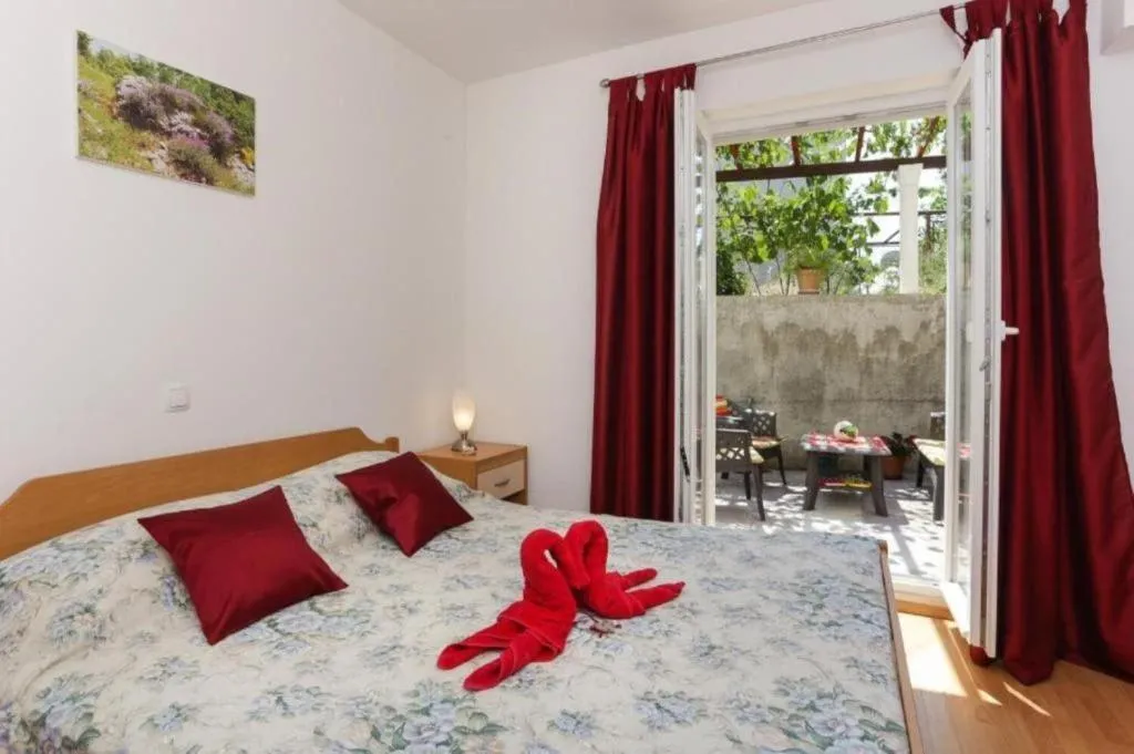 Image of Apartments Mira