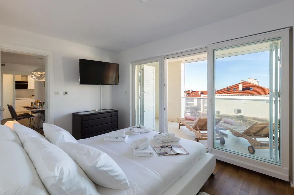 Image 1 of Apartments Nav
