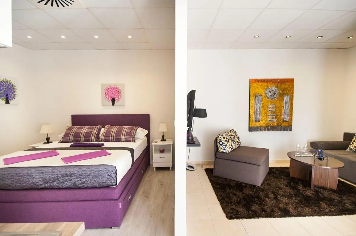Image 1 of Apartments Pina and Lavender