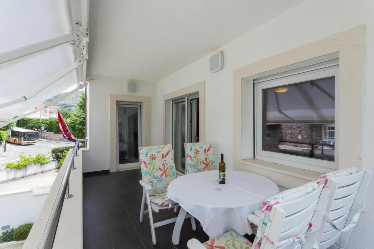 Image 2 of Apartments Villa Alba