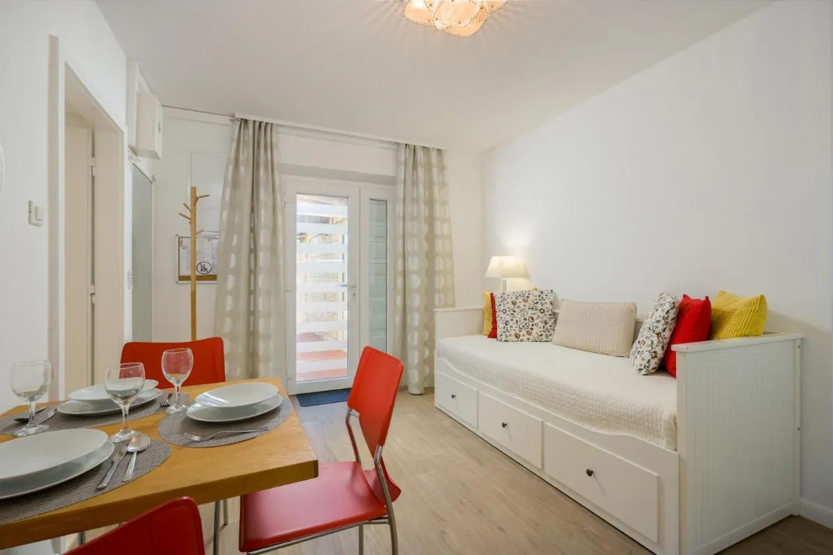 Image 3 of Apartments Zicara