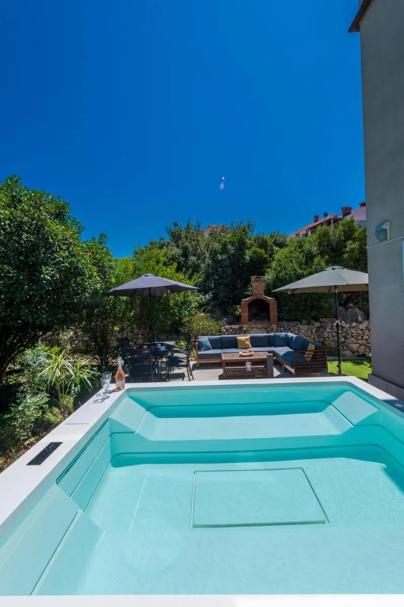 Image 3 of Apartment with terrace and mini pool Green Gold
