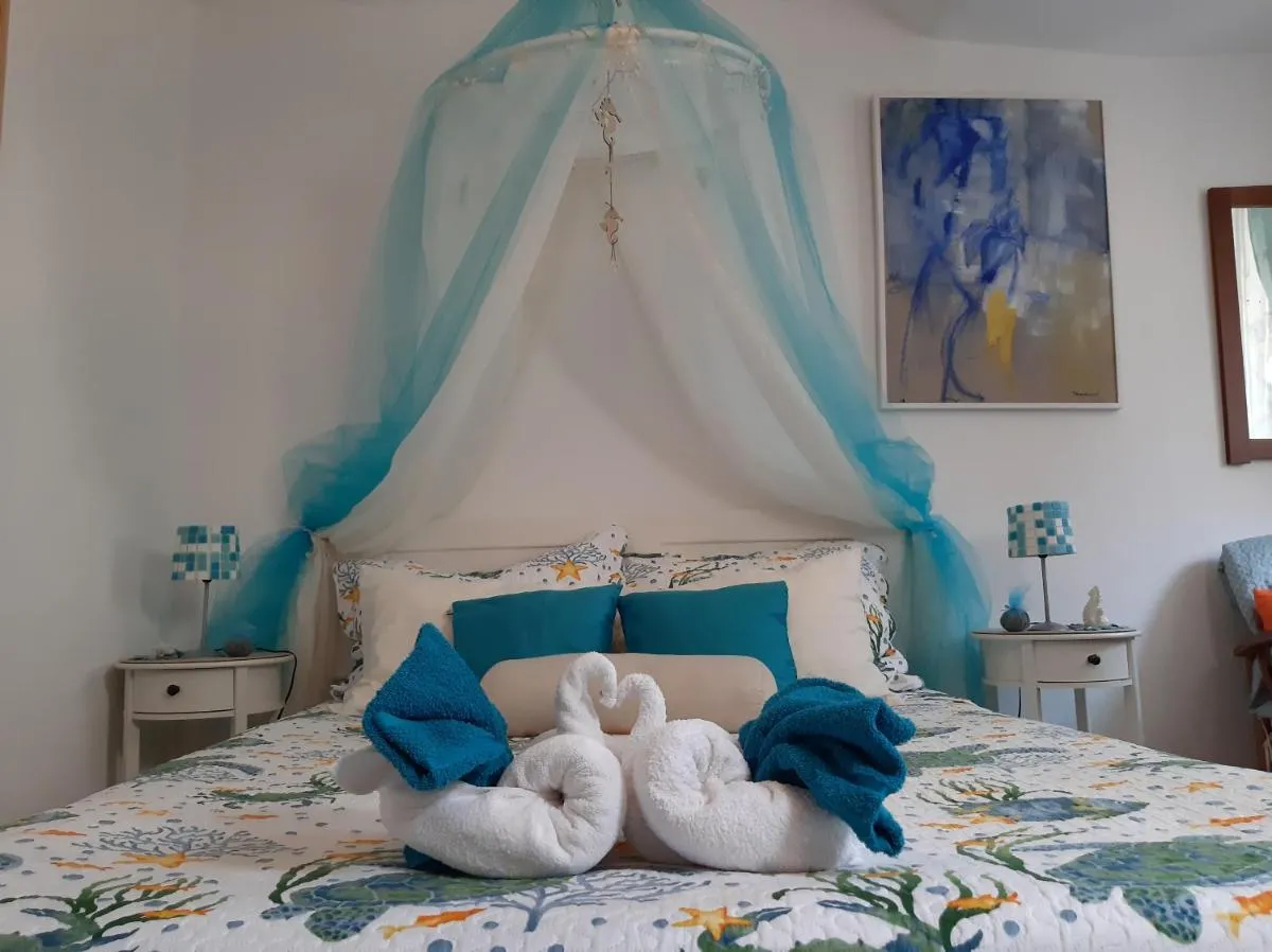 Image 6 of Atelier Tina Art Home