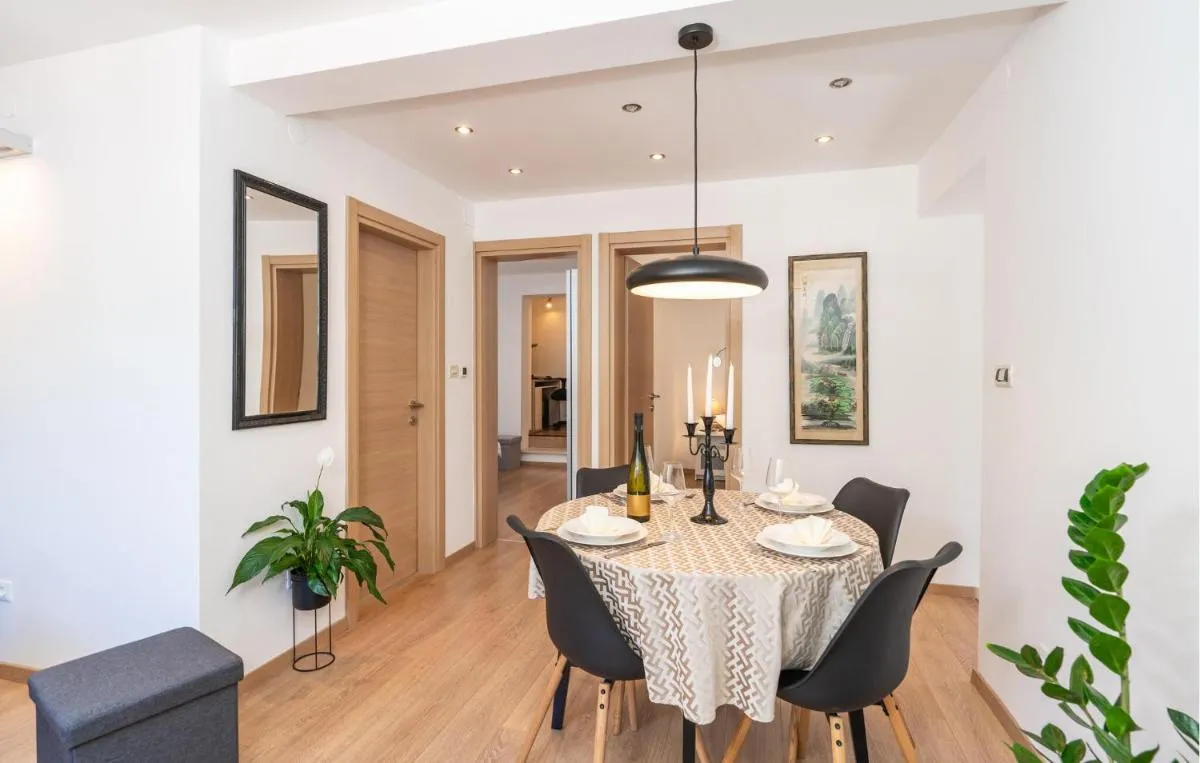 Image 4 of Beautiful Apartment In Sustjepan