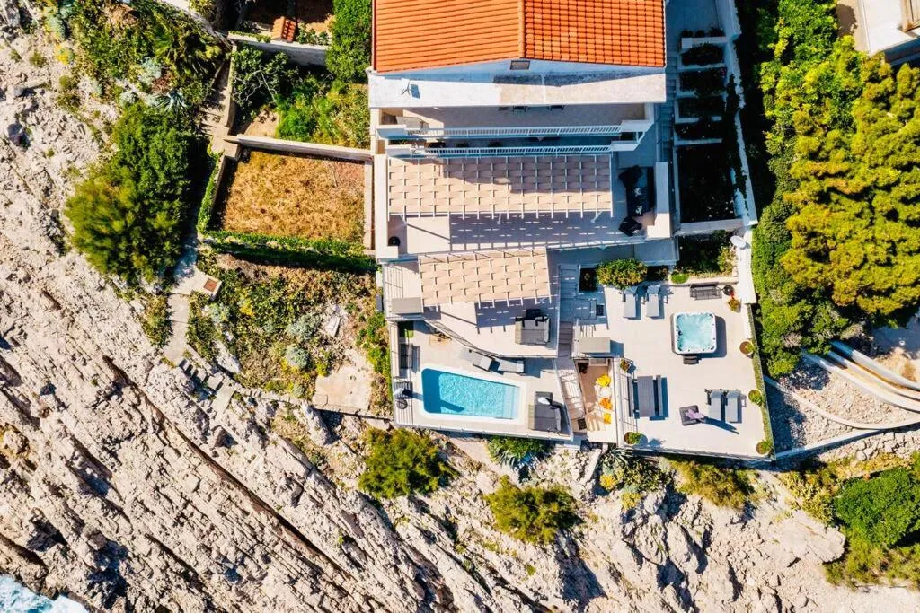 Image 2 of Blue Views Villa with Heated Pool & Jacuzzi