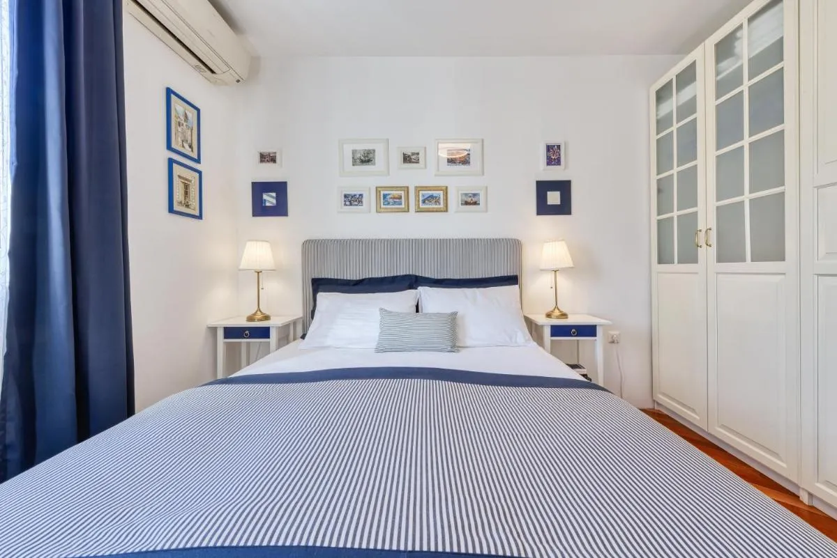 Image 6 of Blumarine Apartments