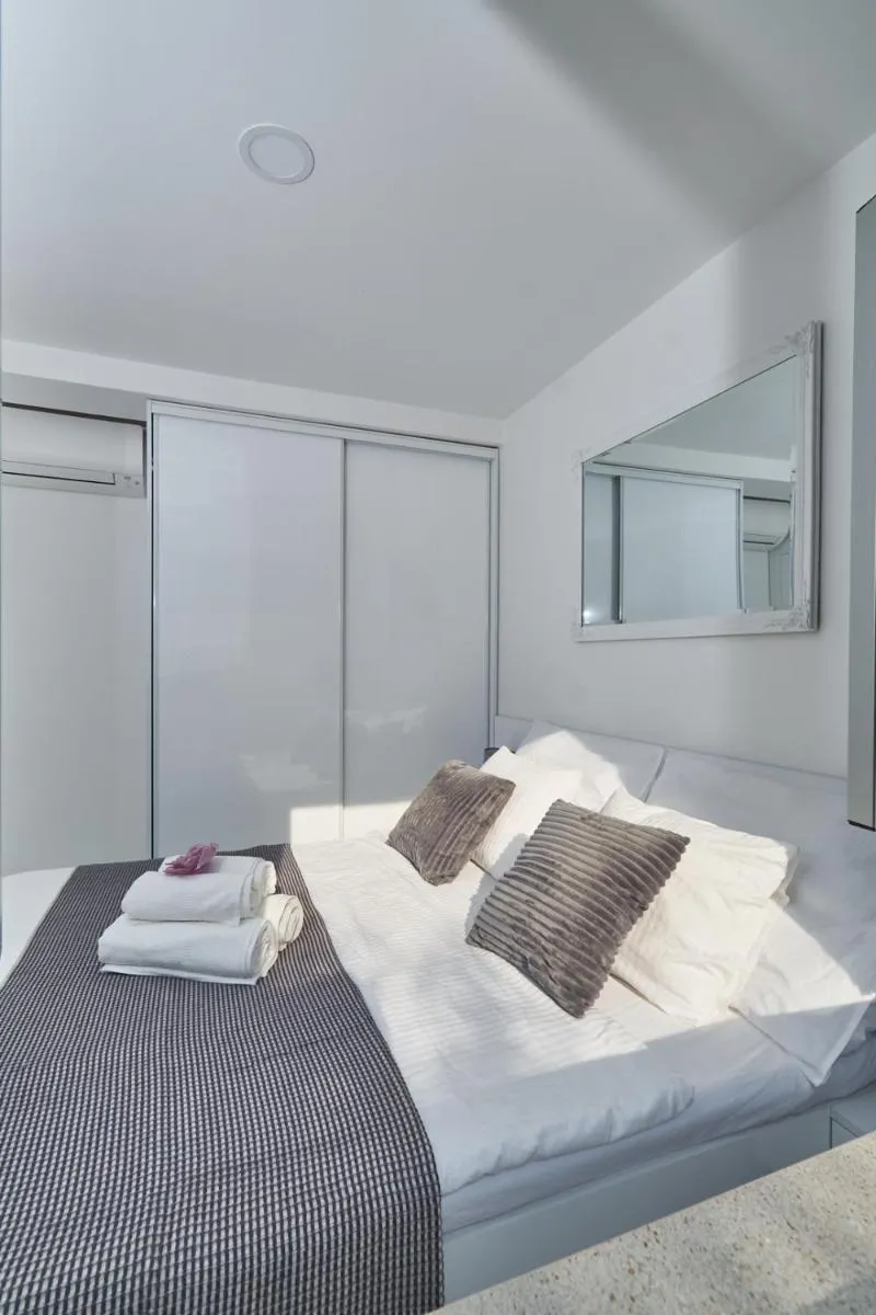 Image 6 of Brand new Apartment S & U