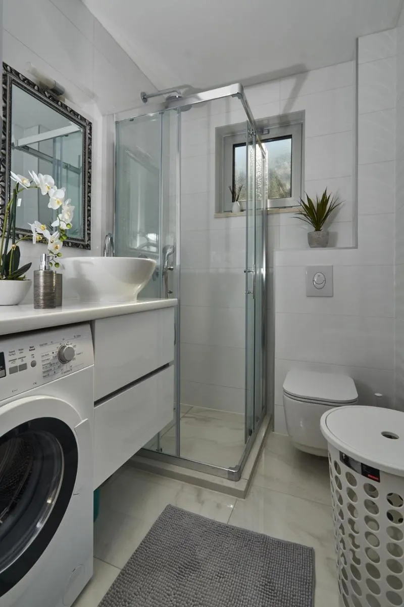 Image 4 of Brand new Apartment S & U