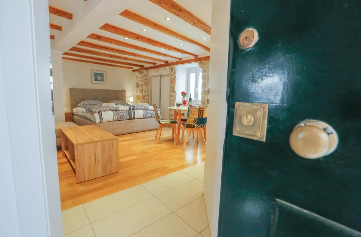 Image 1 of Castellum Apartments