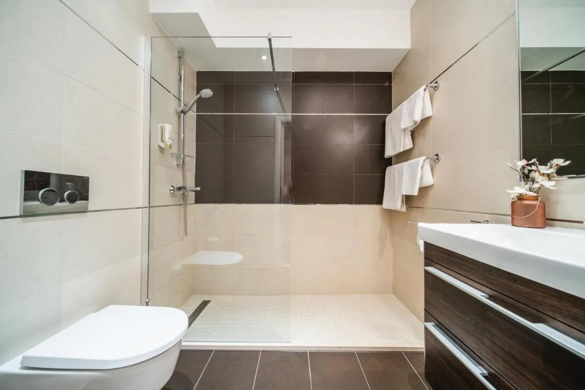 Image 2 of Celenga Apartments with free offsite parking