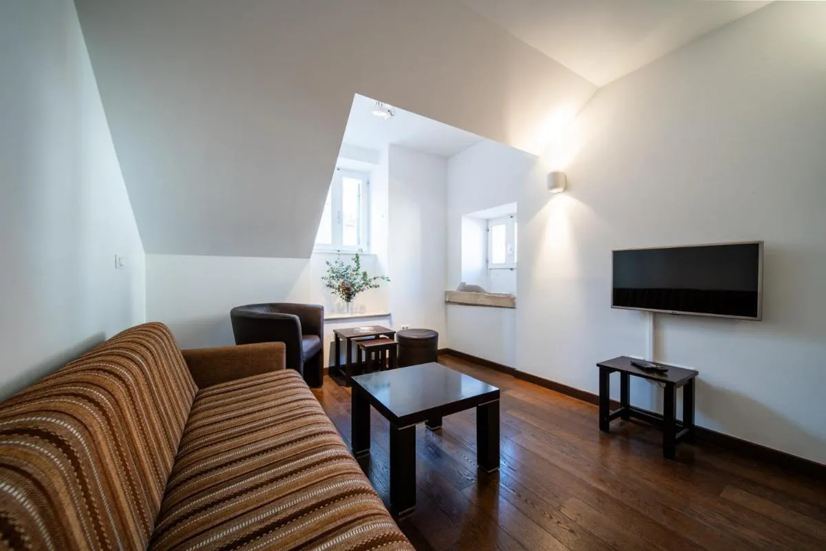 Image 4 of Celenga Apartments with free offsite parking