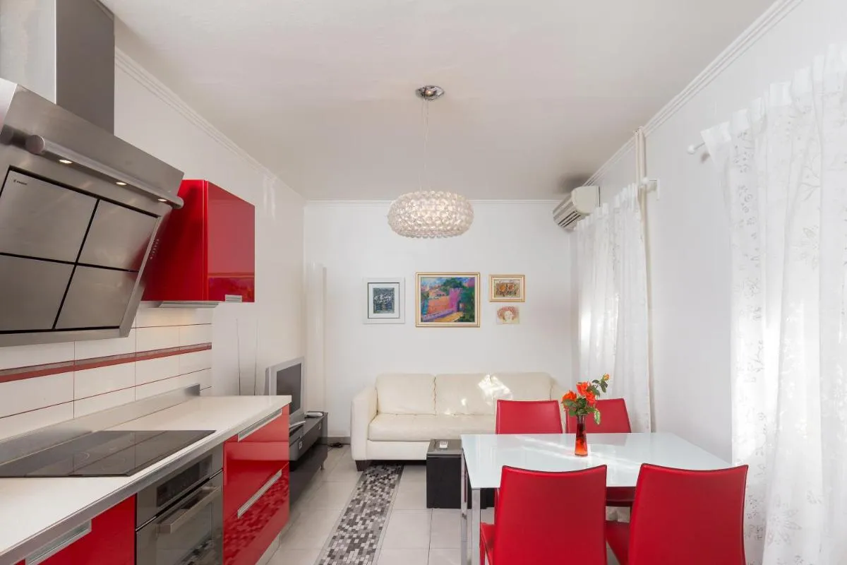 Image 1 of Central Luxury Apartments