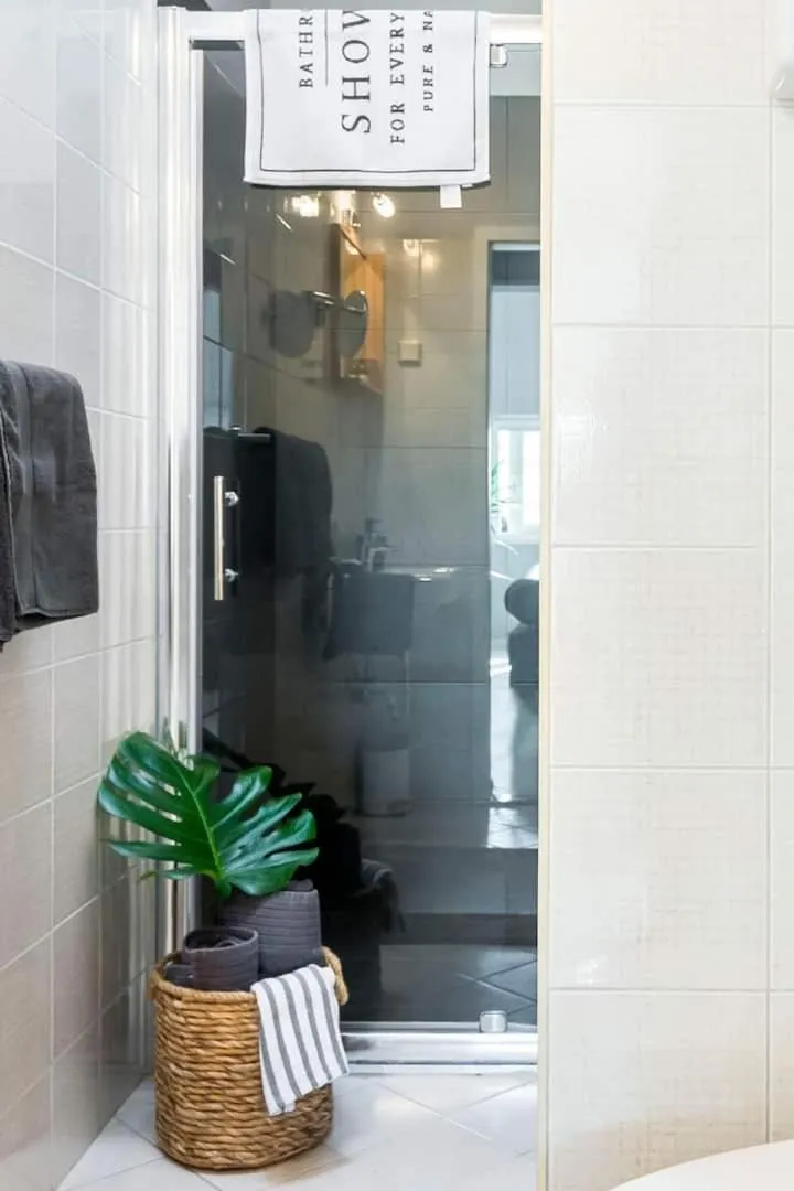 Image 3 of Cosy Loft w Private Pool & Patio