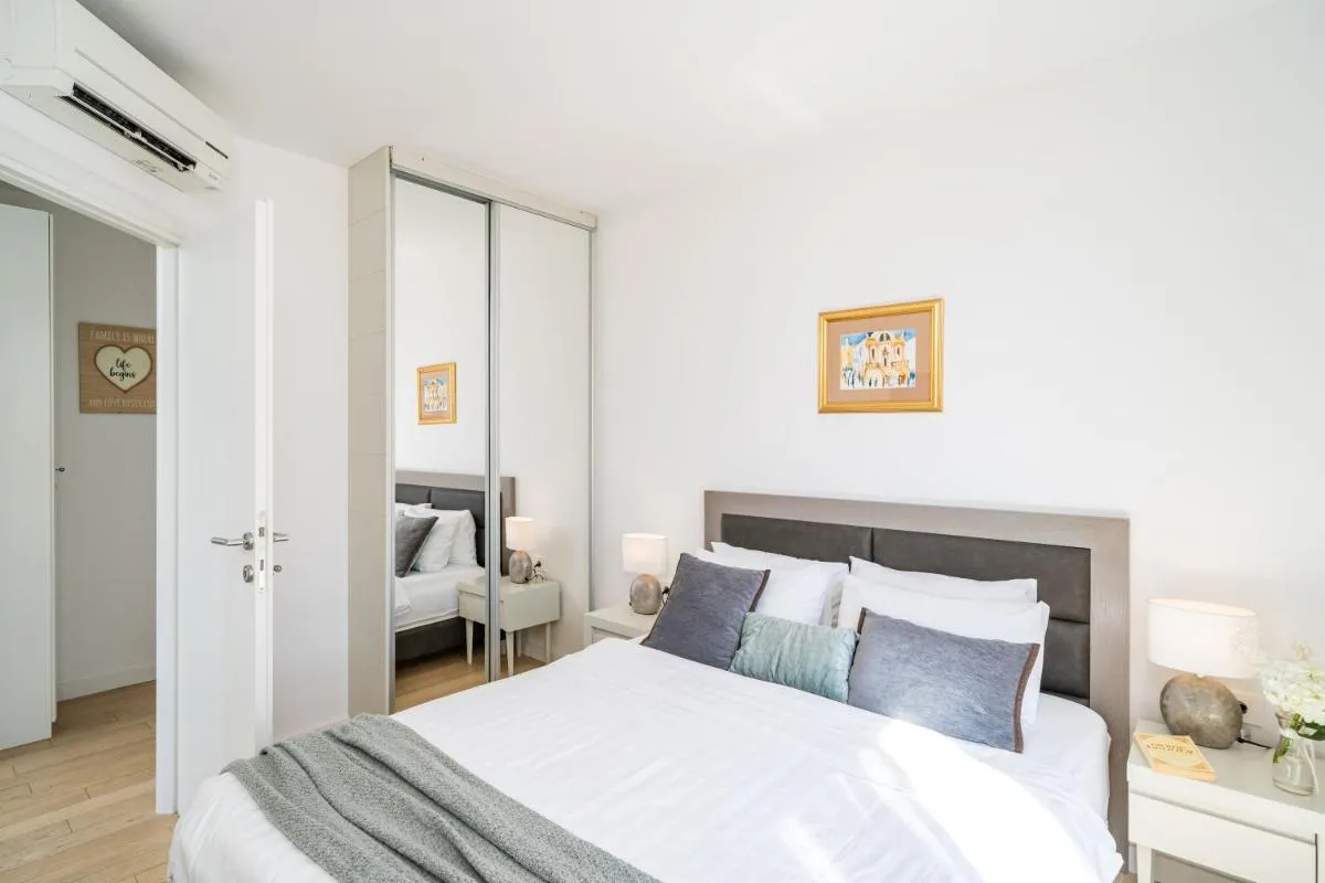 Image 6 of Crown Apartments – Emerald 1 BD