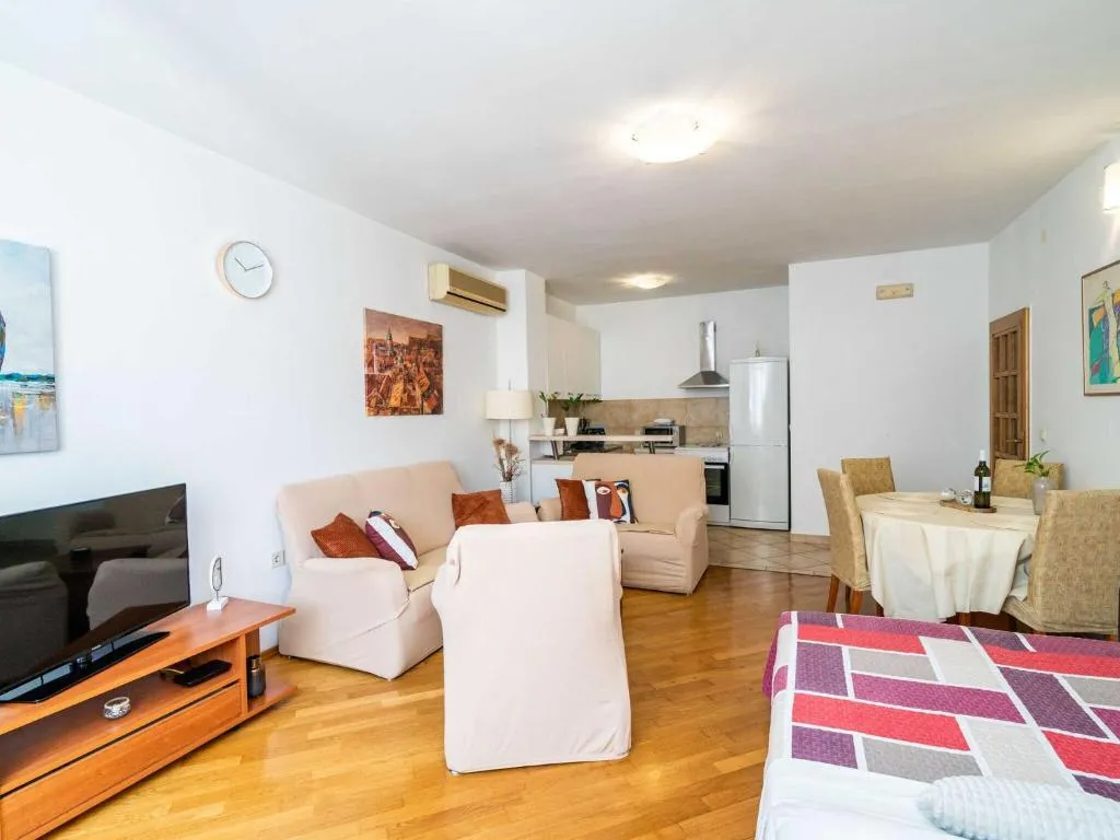 Image of Down Town Apartments – One Bedroom Apartment with Balcony