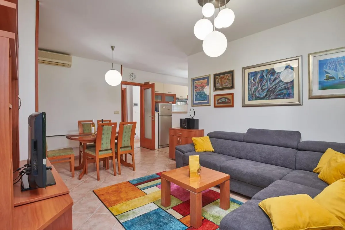 Image 4 of Family Apartment Dubrovnik – private jacuzzi terrace, private parking