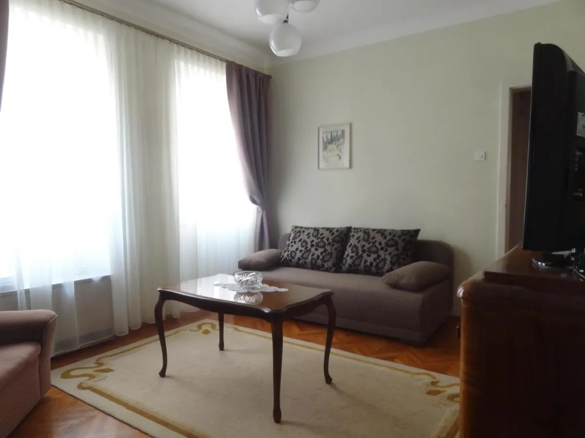 Image 4 of Heart of the City Apartments