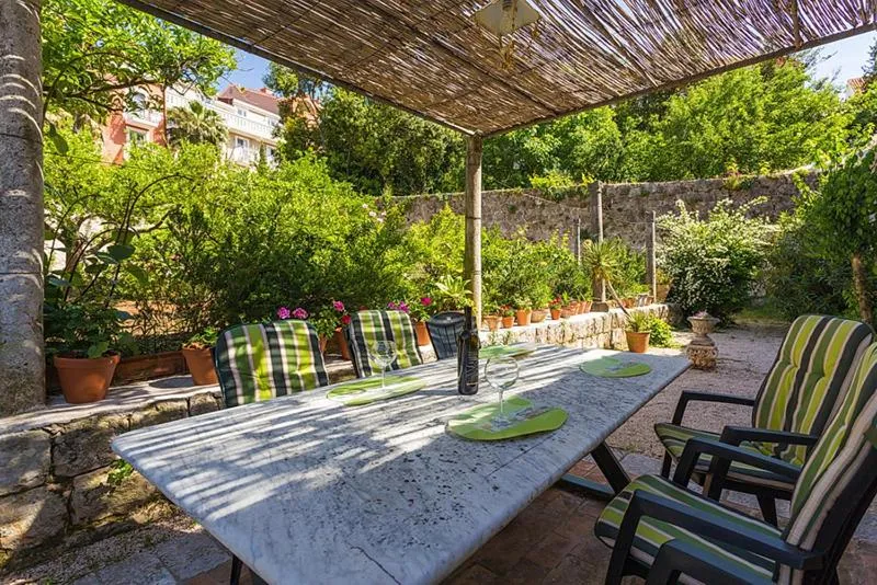 Image of Heritage Dvori with garden, free parking next to sea beautiful location