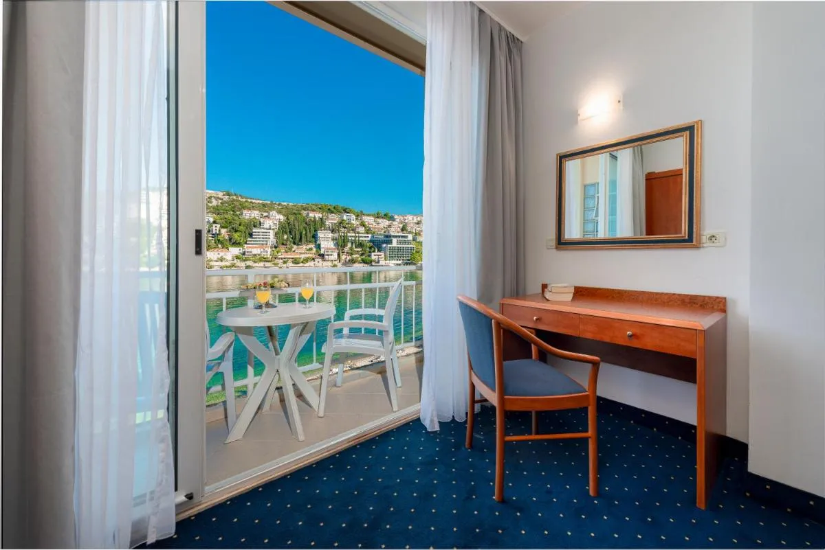 Image 2 of Hotel Vis