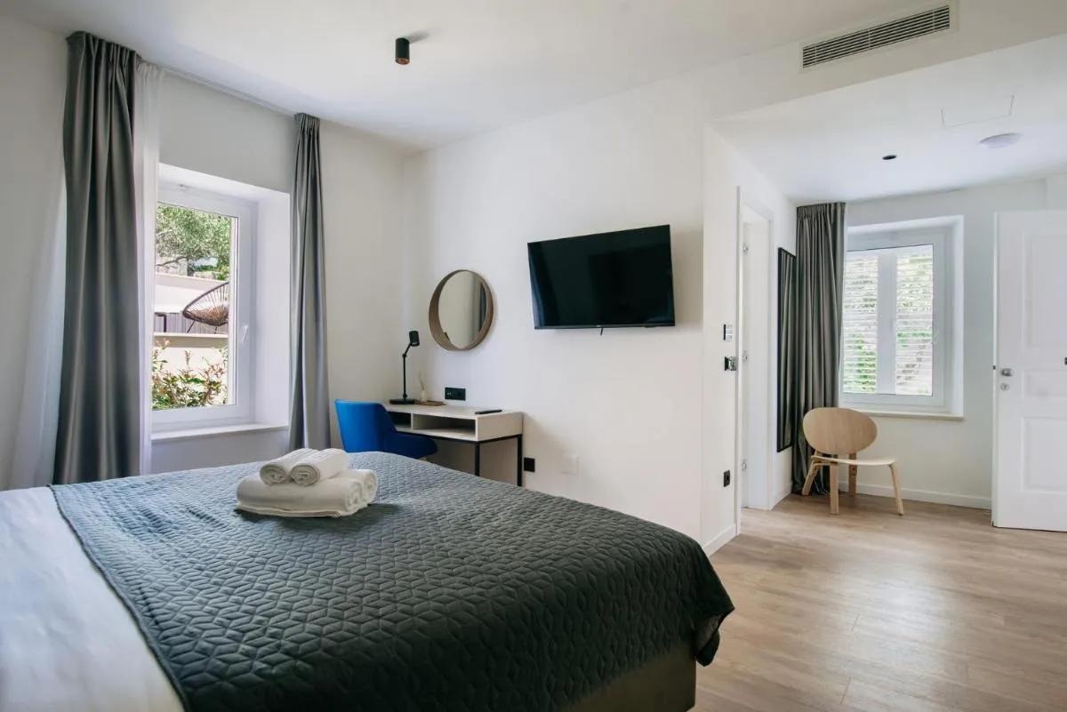 Image 4 of KALA LUXURY ROOMS by DuHomes