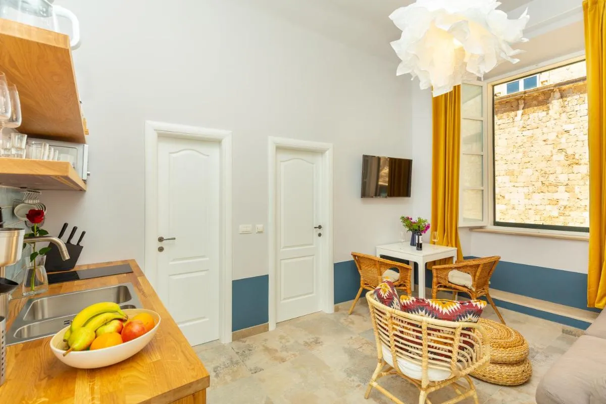 Image 2 of Kenova apartment Old Town