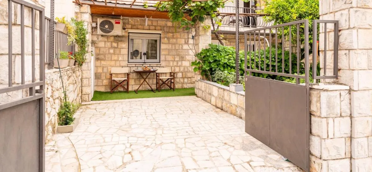 Image 2 of Lapad Sunshine Apartment