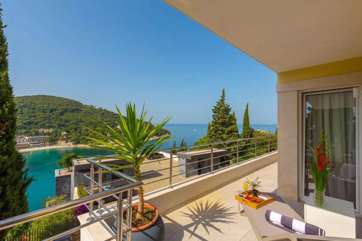 Image 5 of Luxury Apartment Mr. Perfect