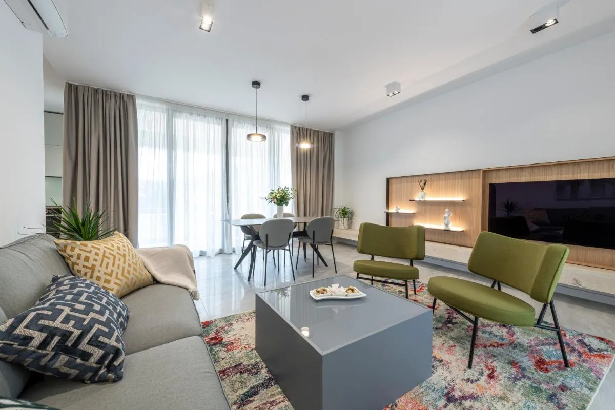 Image 4 of Luxury Apartments Mazza -Michaela